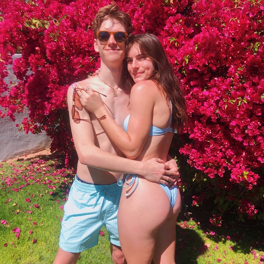 Meet your Posher, Camille